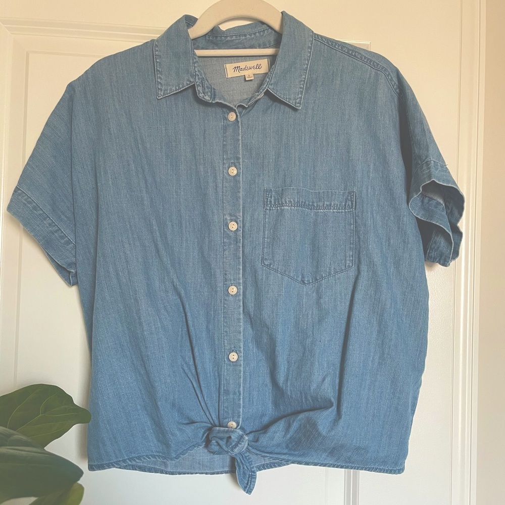 Madewell Short Sleeve Button Front Chambray Shirt